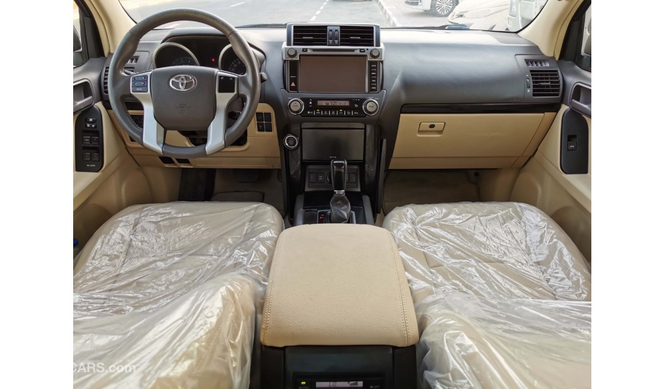 تويوتا برادو GXR 4.0L / V6 / DVD / LEATHER SEATS / DRIVER POWER SEAT ( CODE # 9877)