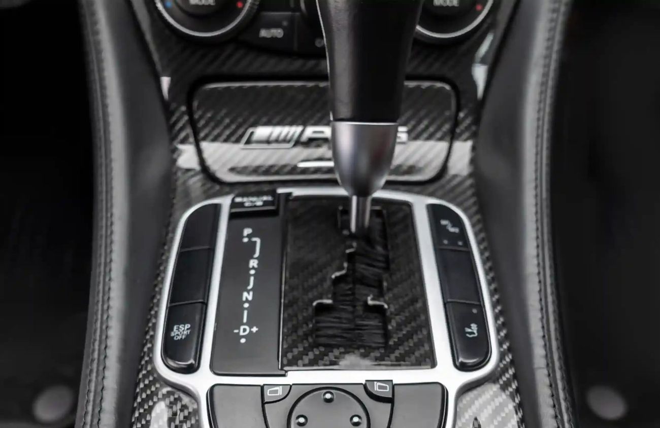 Mercedes-Benz SL 65 6.0L V-12 Bi-Turbo Engine