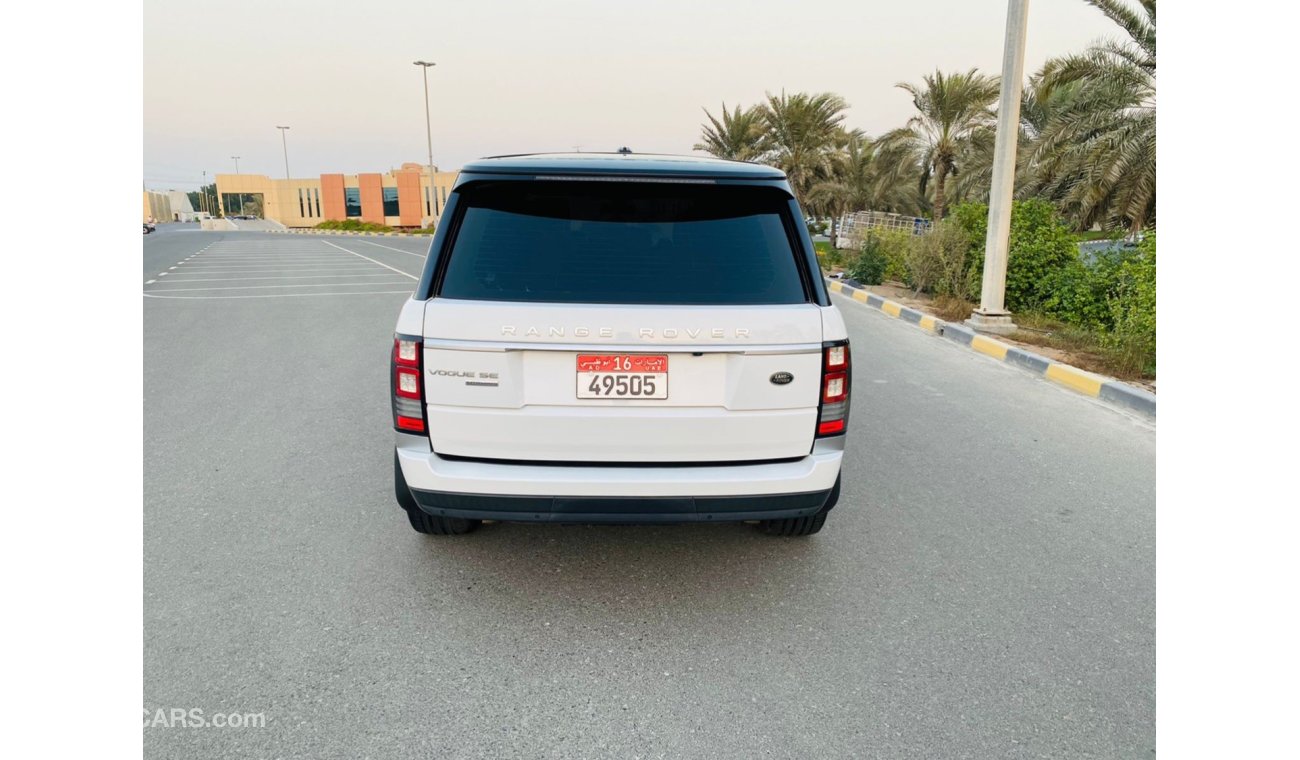 Land Rover Range Rover Vogue Range Rover 2014 GCC Full option no Bent