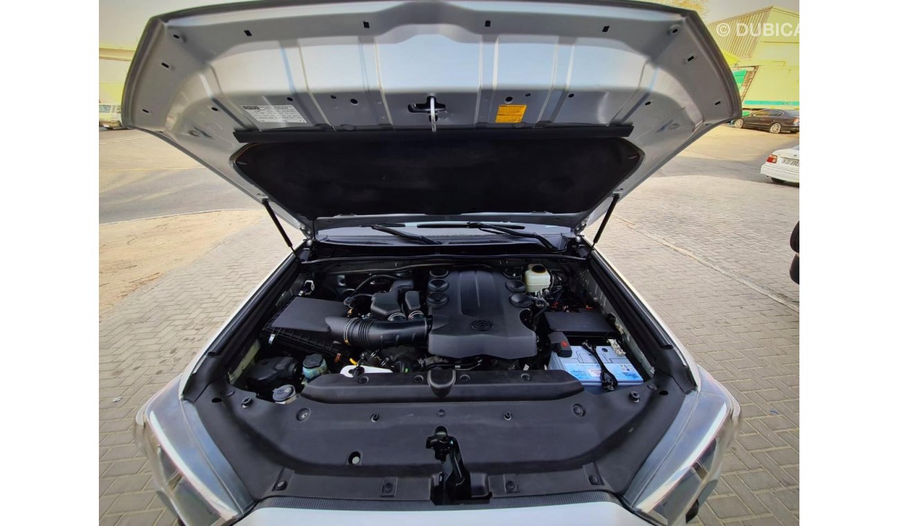 تويوتا 4Runner Full option leather seats clean car