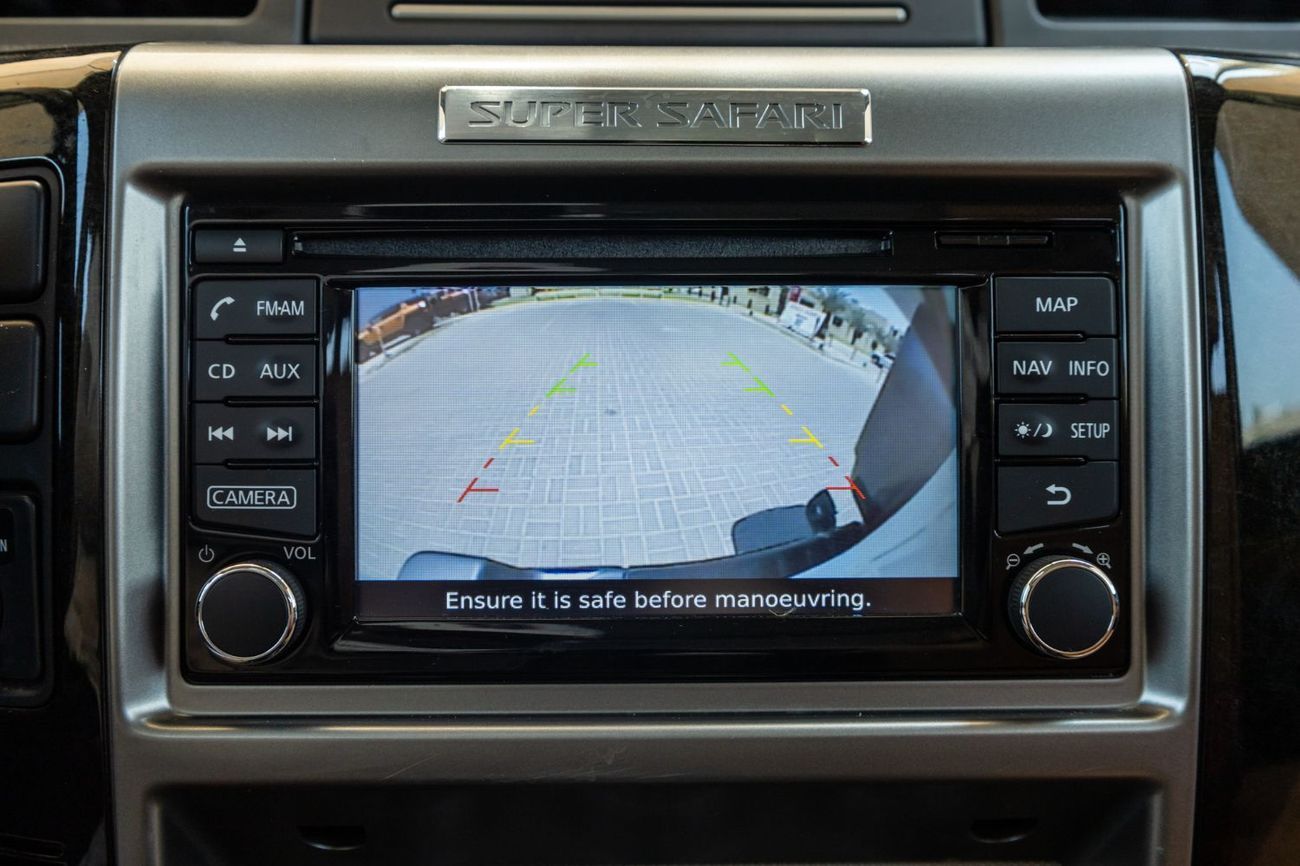 Nissan Patrol Safari Super Safari 4.8L M/T