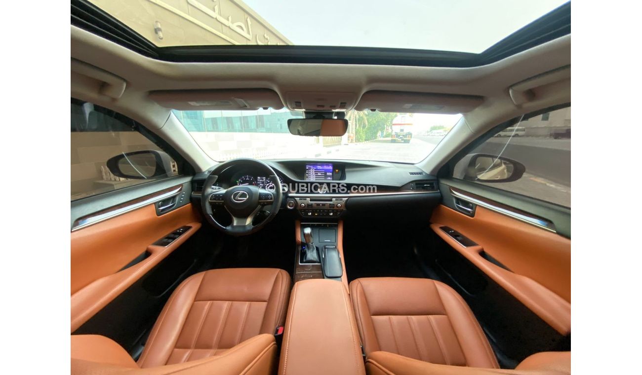 لكزس ES 350 بلاتينوم لكزس اي اس 350 موديل : 2018 الممشي : 50,000 كم  المطلوب 85,000 درهم  وارد امريكا ، فل اوبشن