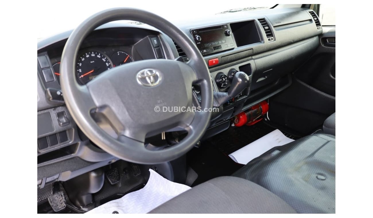 Toyota Hiace GL - High Roof LWB 2018 | HIACE Hi-Roof | 13 Seater - High Back | Manual/T | Passenger Van | GCC | V