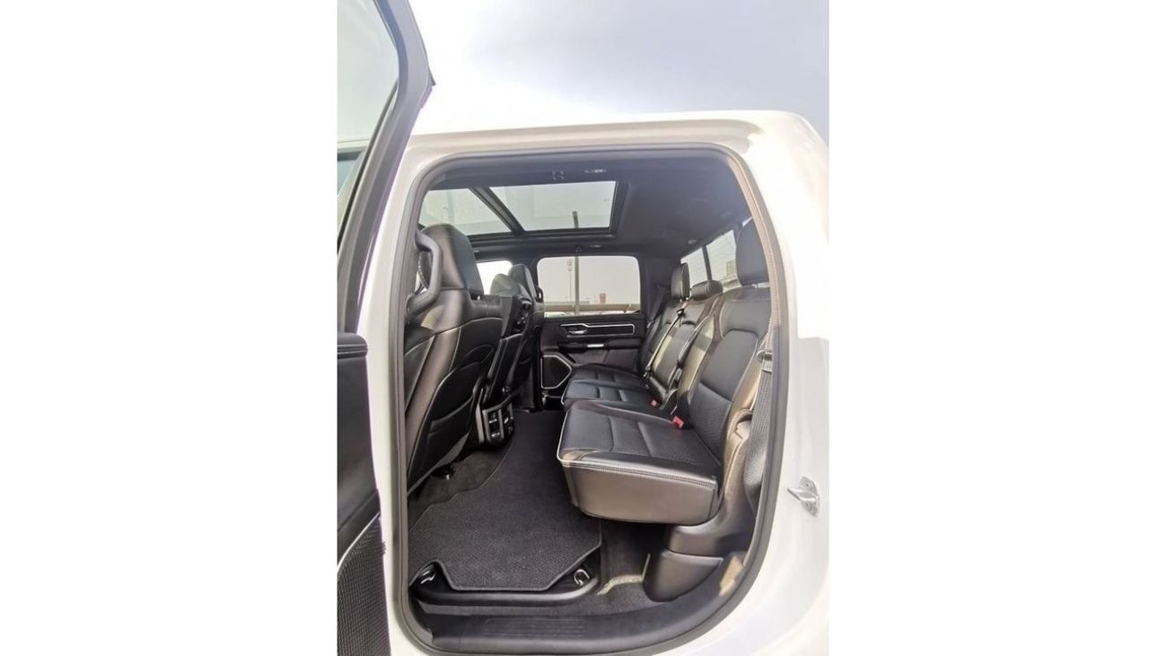 رام 1500 Dodge RAM Laramie - 2023 - White
