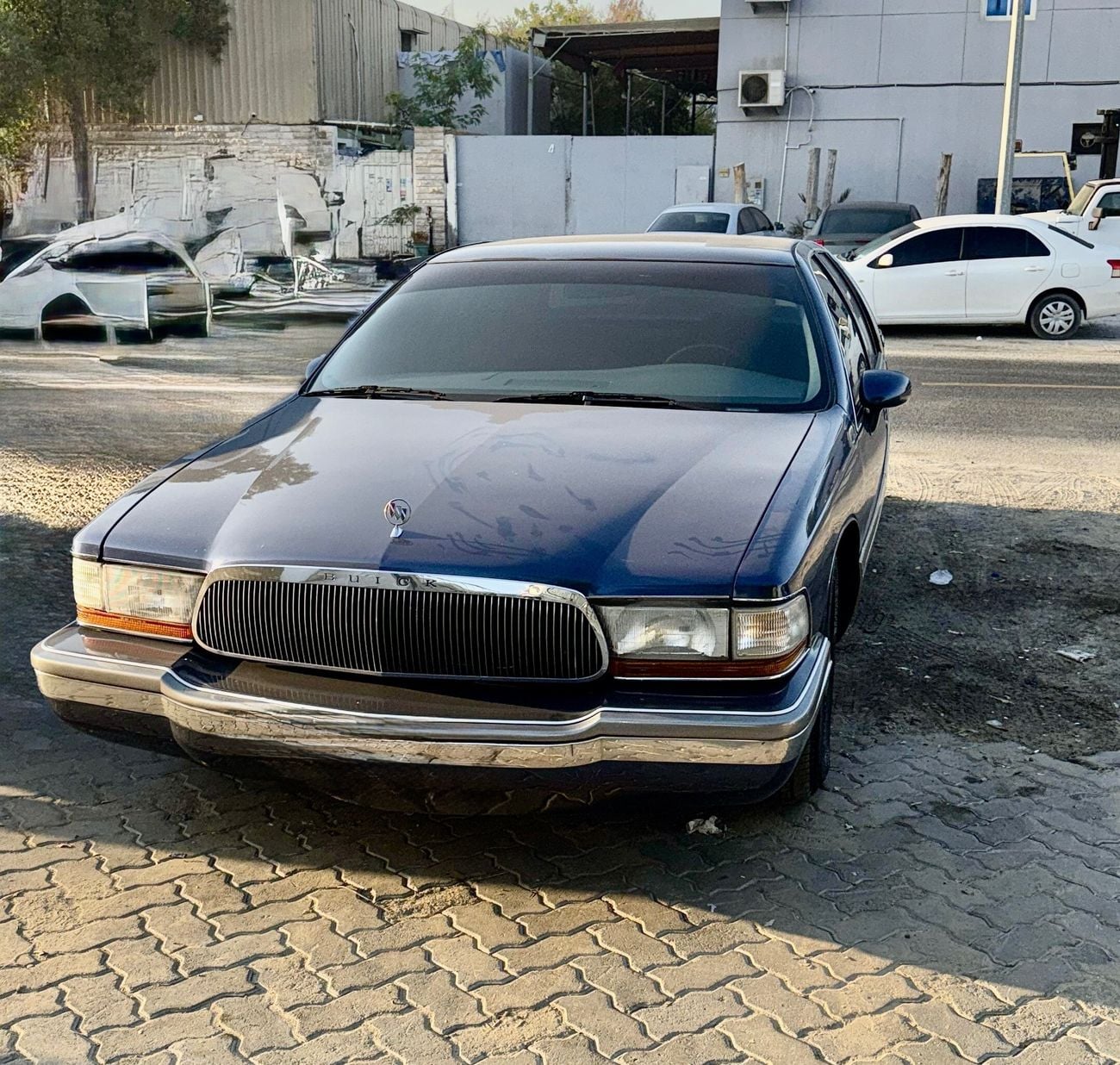 بويك إنكور GX Road master
