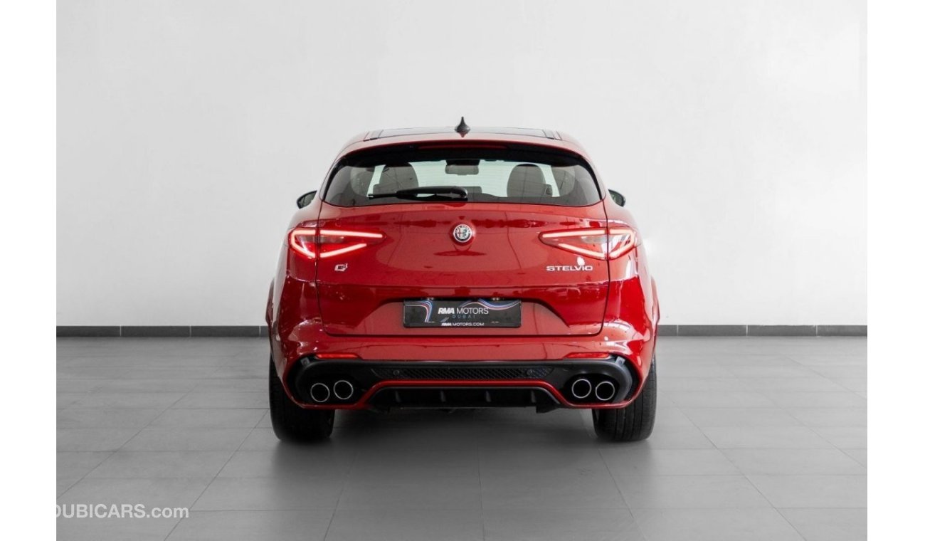 Alfa Romeo Stelvio 2019 Alfa Romeo Stelvio Quadrifoglio / Alfa Romeo Warranty & Alfa Romeo Service Pack