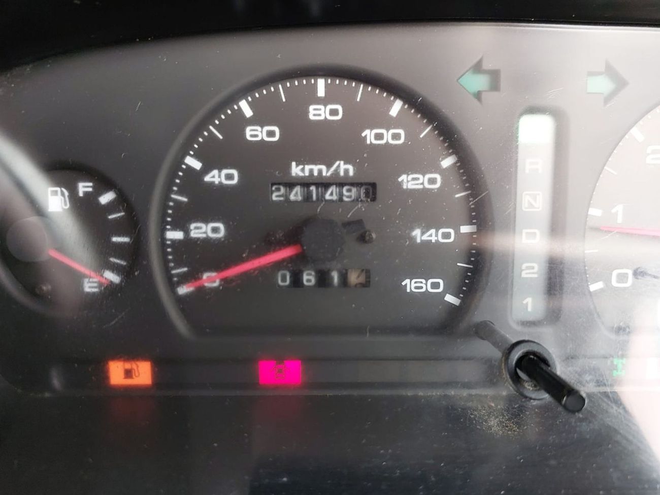 Nissan Caravan NISSAN CARAVAN VAN RHD 1999 MODEL 2.6 L DIESEL AUTOMATIC(PM20075)