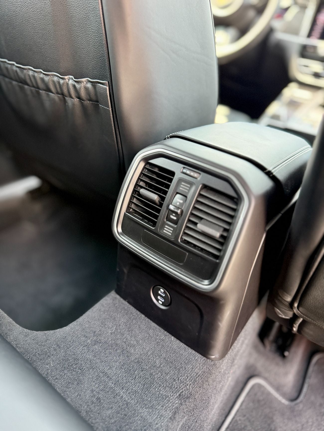 بورش ماكان GTS 3.0L (360 HP)