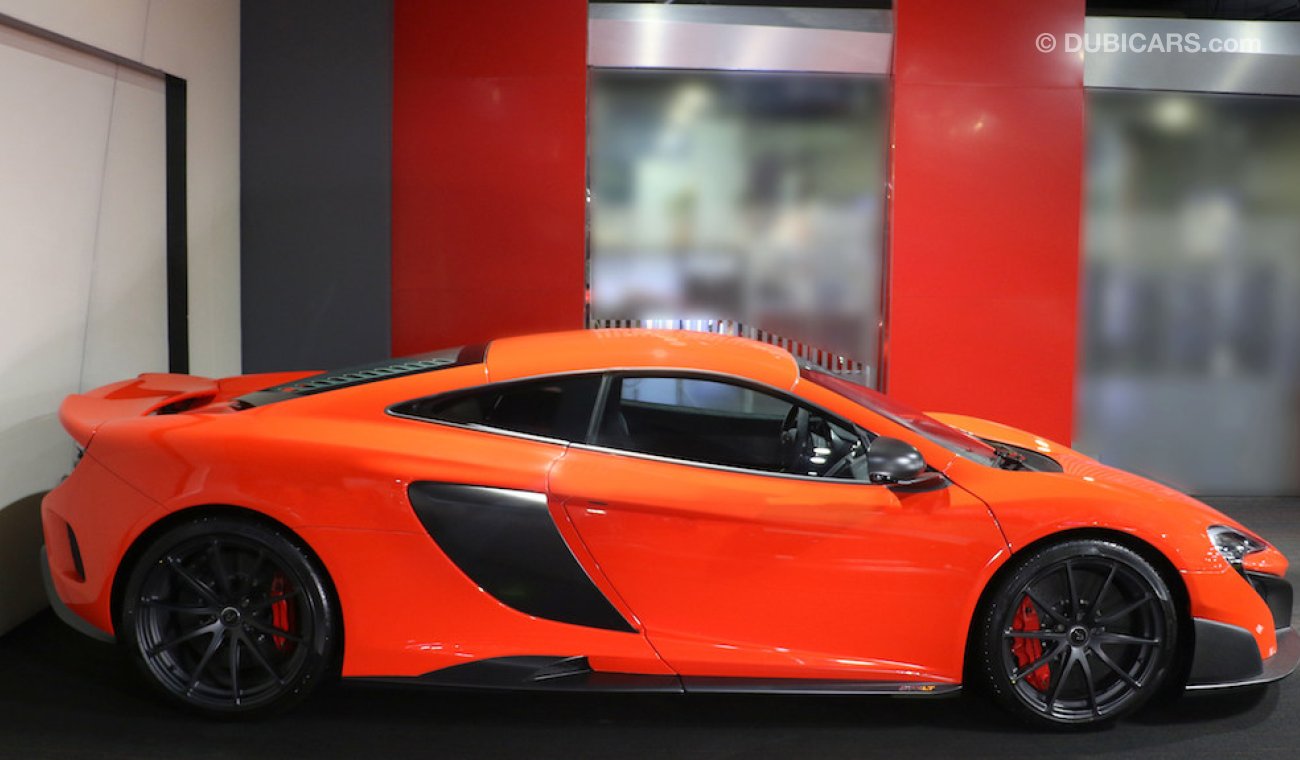 مكلارين 675 LT