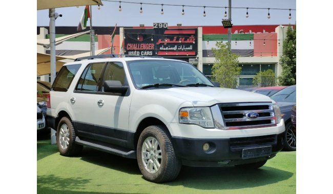 Ford Expedition Ford Expedition  2011 GCC 5.4L V-Shaped XLT