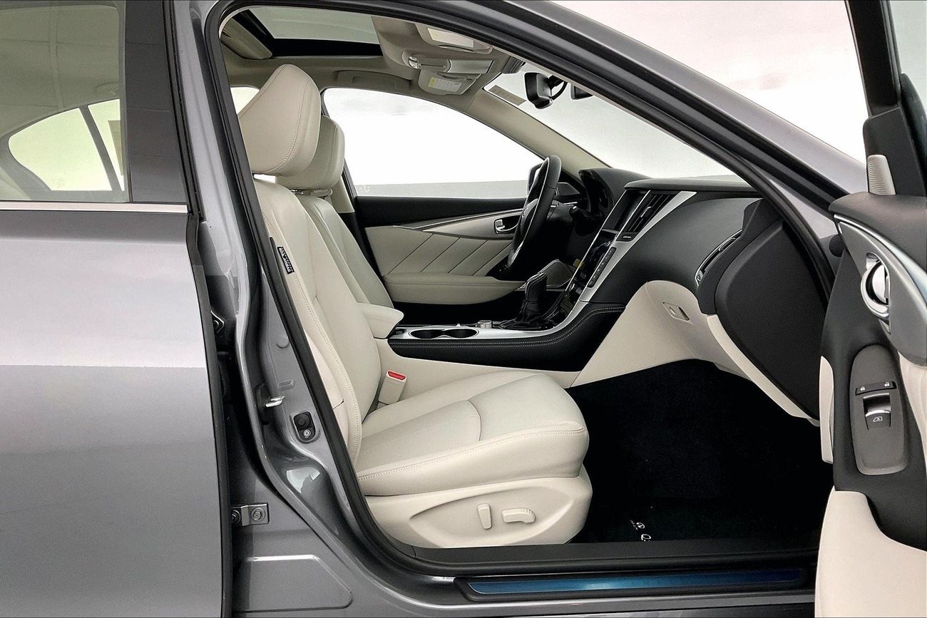 Jeep Grand Cherokee Laredo | 1 year free warranty | 0 Down Payment