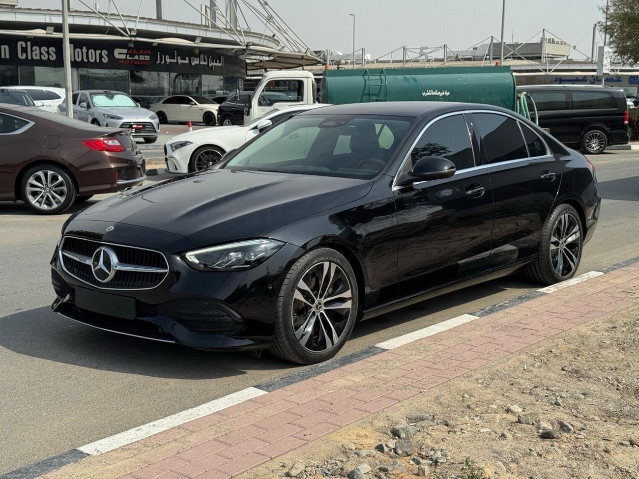Mercedes Benz C200 Premium 2.0L