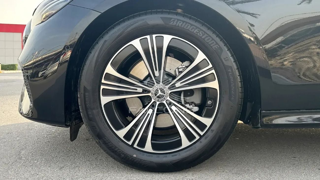 مرسيدس بنز E200 Mercedes-Benz/E200 2.0L exclusive AT