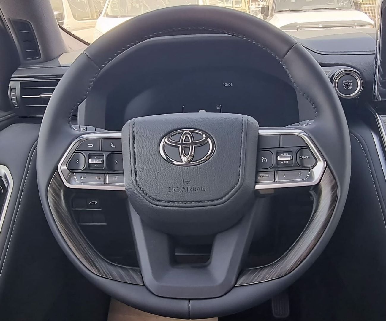 تويوتا لاند كروزر TOYOTA LAND CRUISER 3.5L PETROL VX TWIN TURBO MY2025
