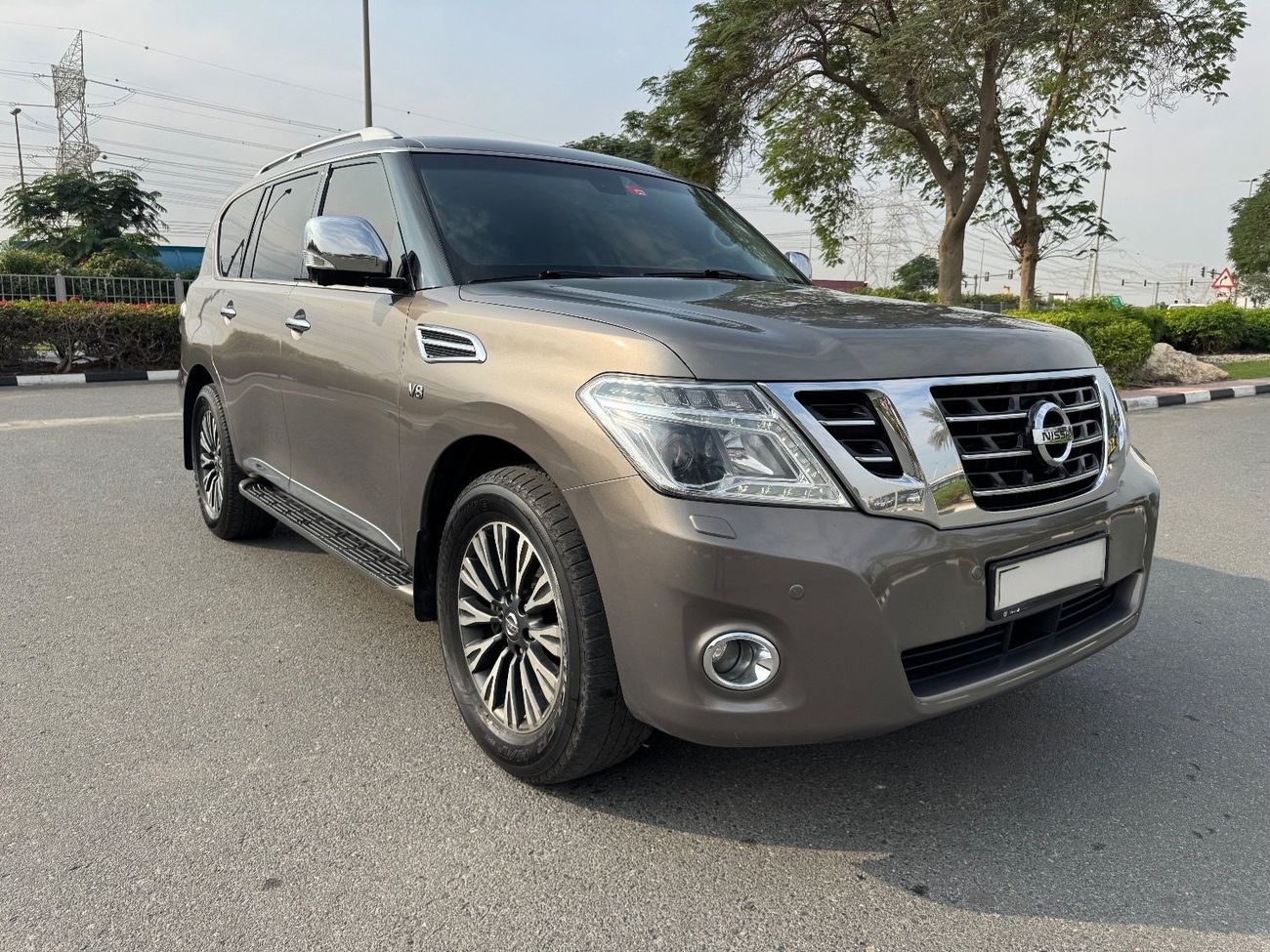 نيسان باترول LE Platinum 5.6L