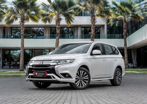 Mitsubishi Outlander Outlander Standard | 1,078 P.M | 0% Downpayment | Warranty | Low KM | Pristine!