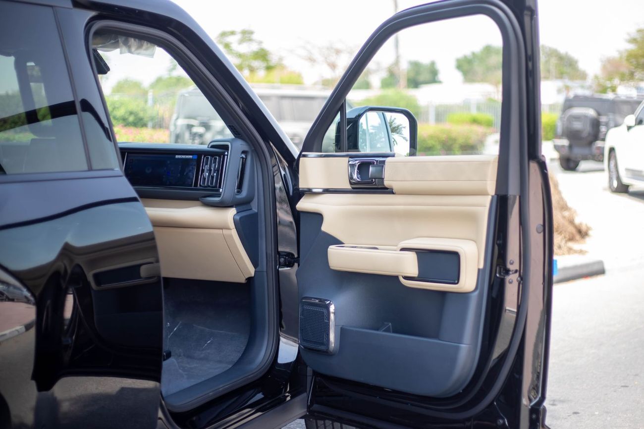 BYD Leopard 5 BYD LEOPARD 5 | ULTRA | 2 Deflock + Electric Side Step | EVS WARRANTY AND SERVICE 5 Years