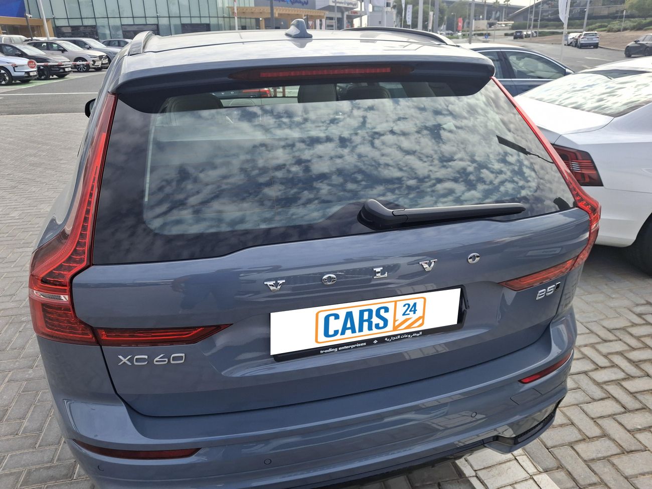 Volvo XC60 B5 ULTIMATE DARK 2 | Zero Down Payment | Home Test Drive