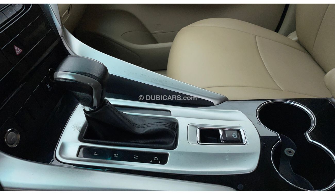 ميتسوبيشي مونتيرو GLX 3 | بدون دفعة مقدمة | اختبار قيادة مجاني للمنزل