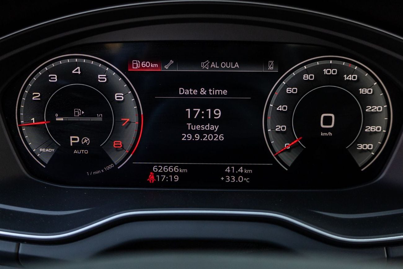 Audi Q5 45 TFSI Quattro 2.0L Audi Q5 45TFSI Quattro 2022 GCC | Agency Warranty