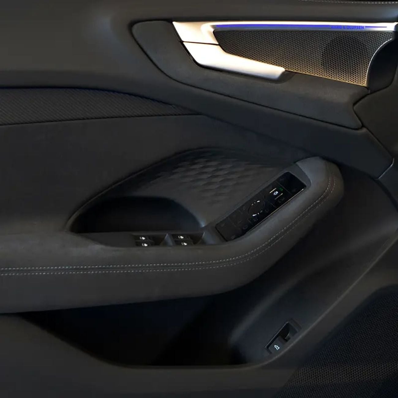 أودي S5 5,269 P.M • 0% Downpayment • • Agency Warranty and Service Pack