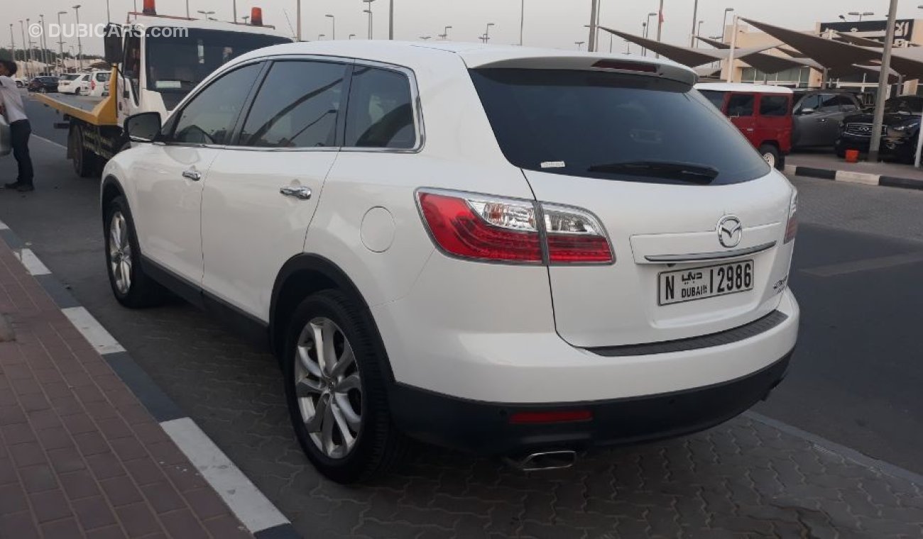 Mazda CX-9 2012 Full options Gulf Specs Full service agency  clean car