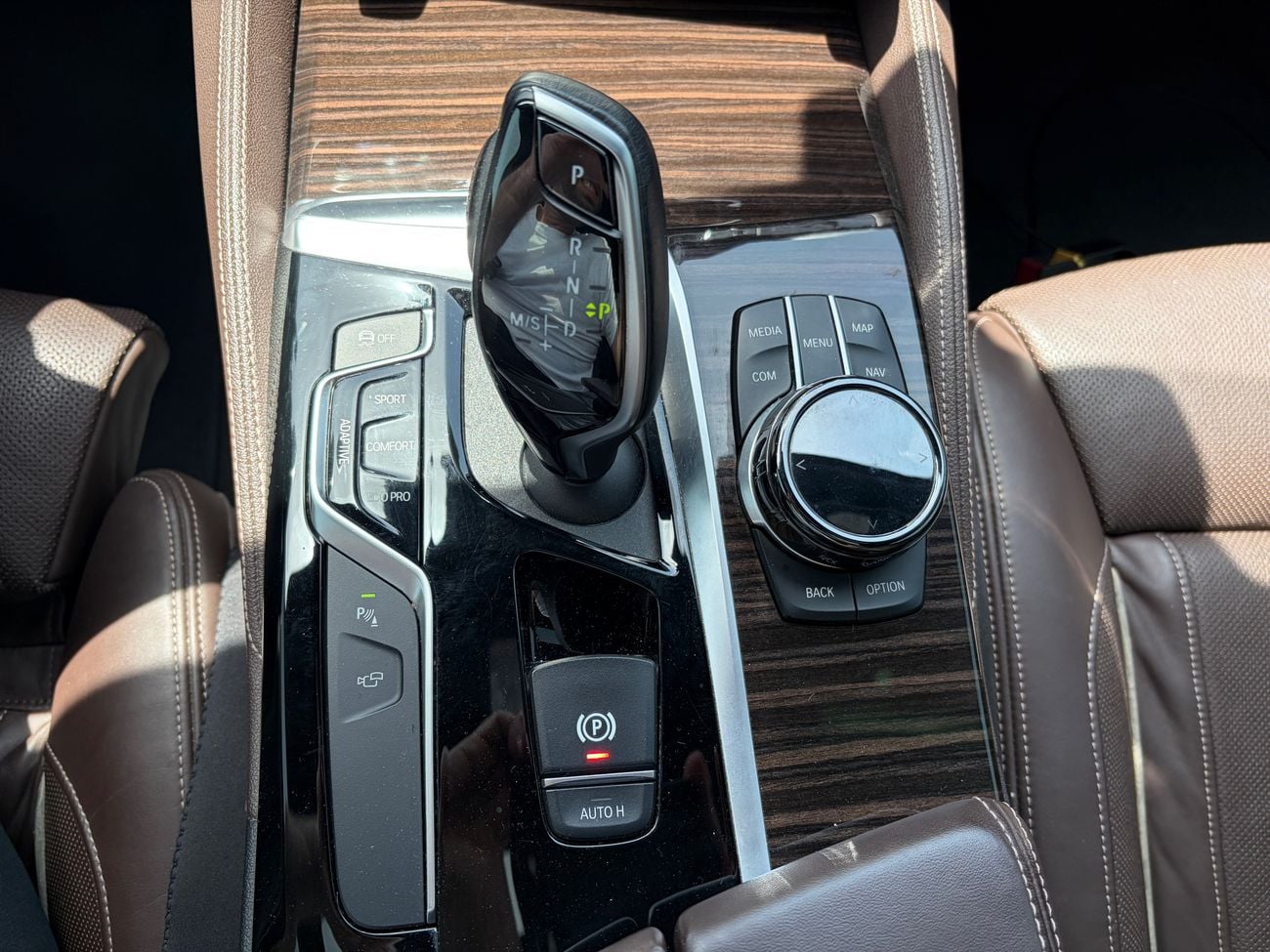 BMW M550i STD