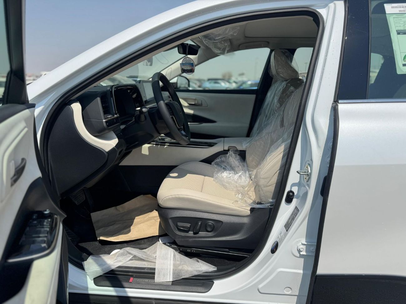 تويوتا كراون TOYOTA CROWN 2026 GCC 2.5L HEV