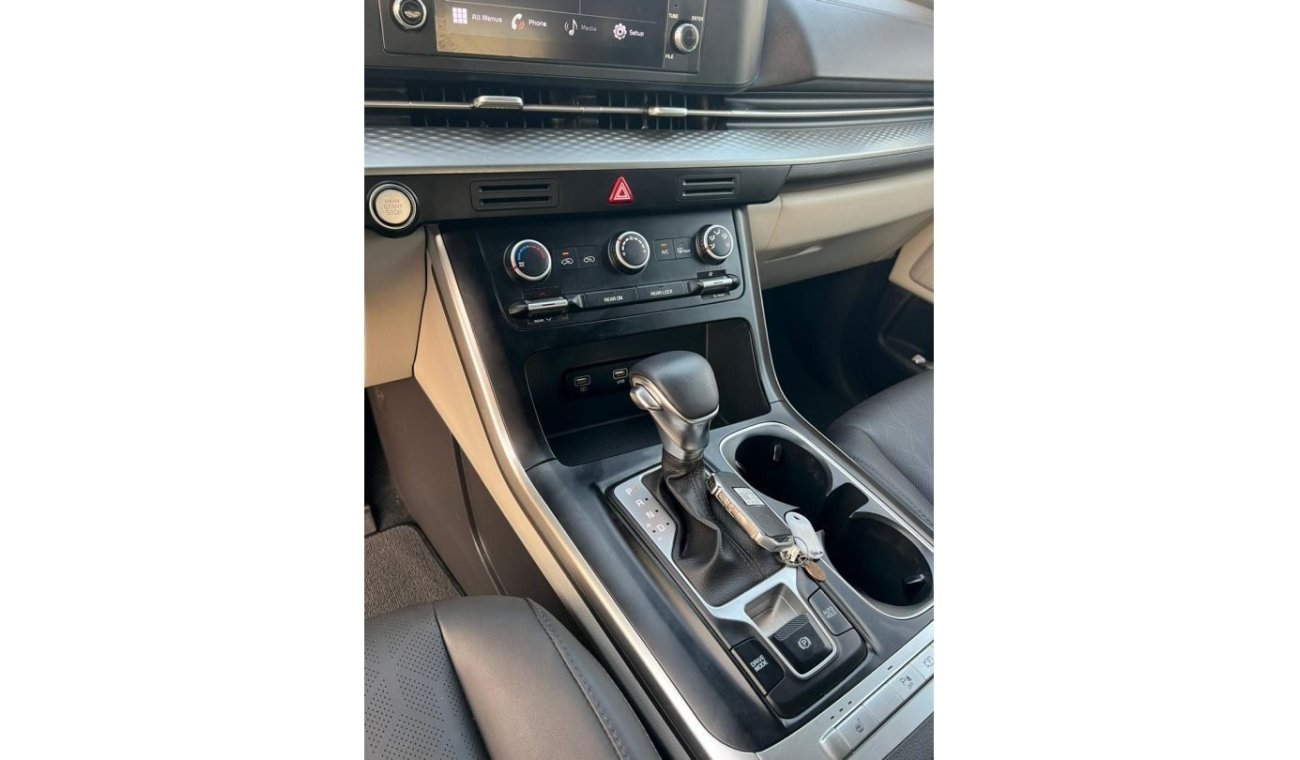 كيا كارنيفال 2022 Kia Carnival LX.S Family Van 3.5L V6 MidOption+ 7 seater