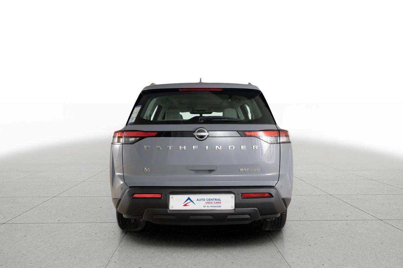 Nissan Pathfinder SV 3.5L (260 HP) 4WD SV 3.5