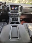 Chevrolet Suburban LT 5.3L 4WD