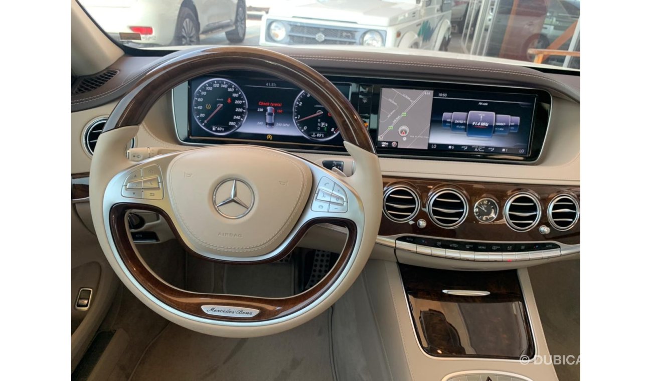 Mercedes-Benz S 500 2015 / GCC Spec / With Full Service History