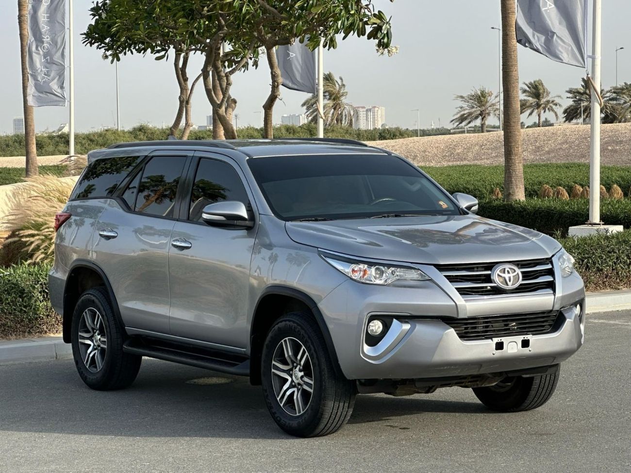 تويوتا فورتونر 2.7L EXR