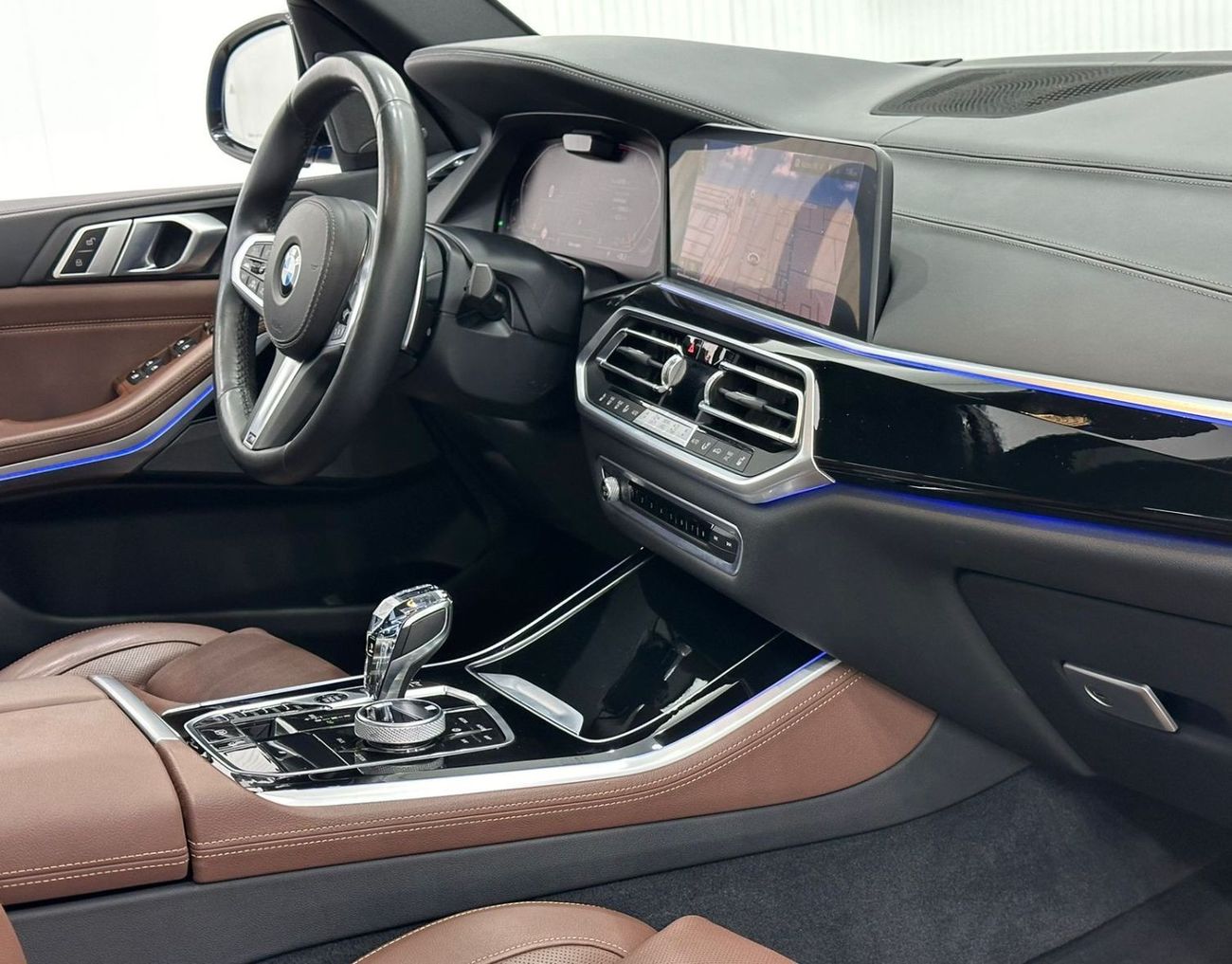 بي أم دبليو X5 40i M سبورت