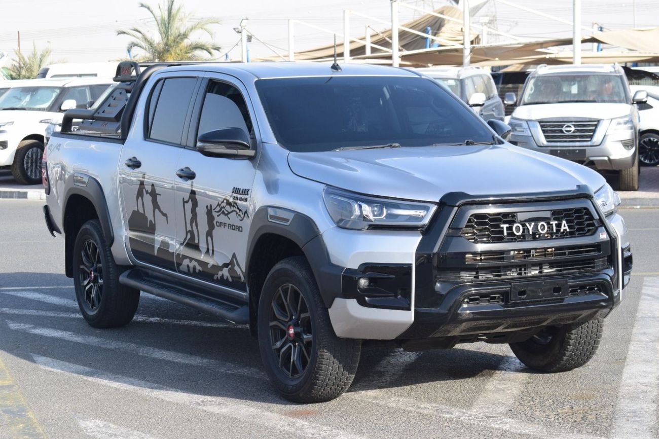 تويوتا هيلوكس Toyota Hilux Mid Option RHD Diesel Engine