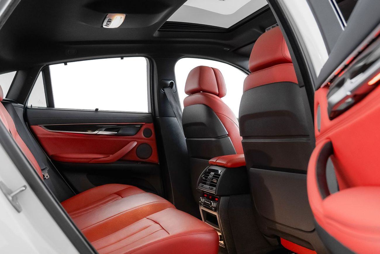 BMW X6 2019 BMW X6 xDrive35i M-Sport / AGMC Maintained