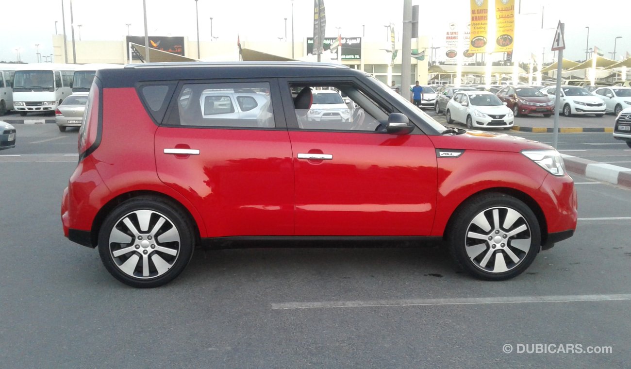 Kia Soul KIA SOUL RED KHALIJE NO PAINT NO ACCIDENT LEATHER FULL OPTION