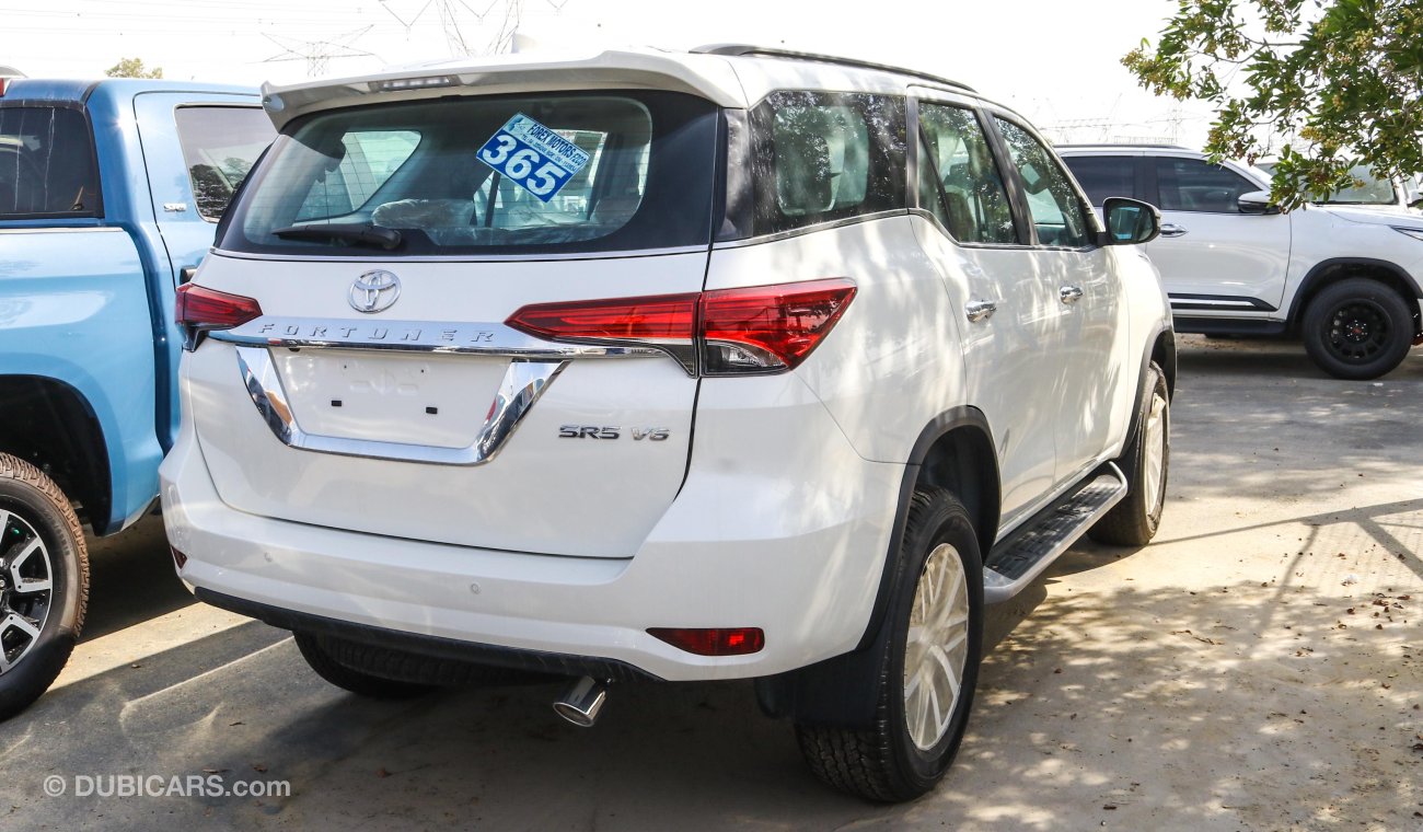 Toyota Fortuner SR5 V6