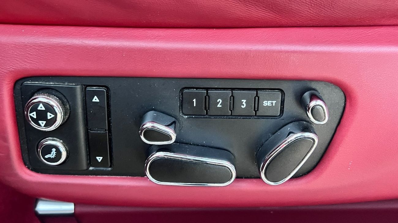 Bentley Flying Spur SUMMER OFFER | BENTLEY 2014 FLYING SPUR | Full Service History | GCC | W12