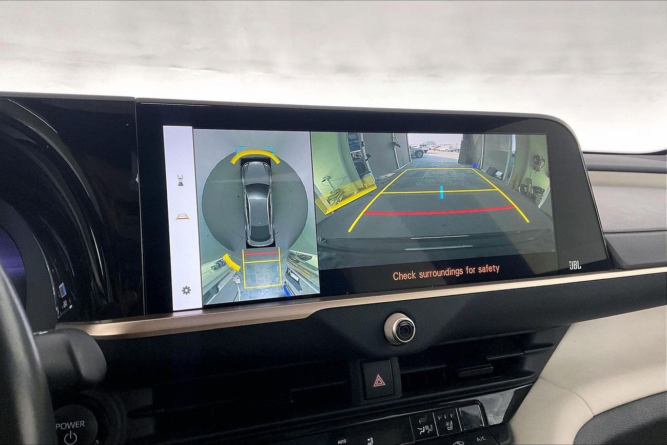 Toyota Crown Platinum | National Day Celebration | Guaranteed Warranty | 0 Down Payment