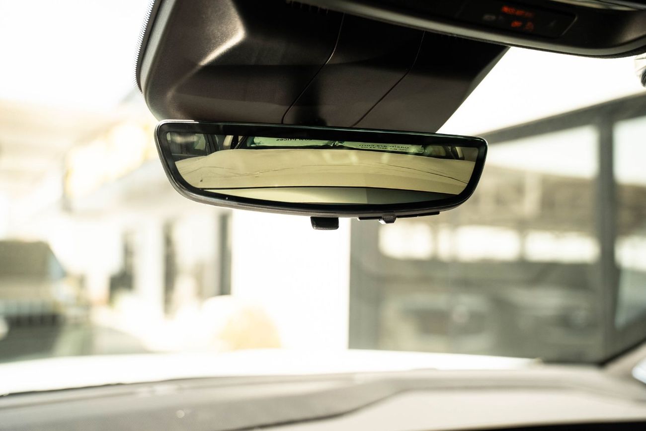 Cadillac Escalade Sport Platinum 6.2L 4WD Sport Platinum Executive 2025 Brand New American Specs 6.2L V8