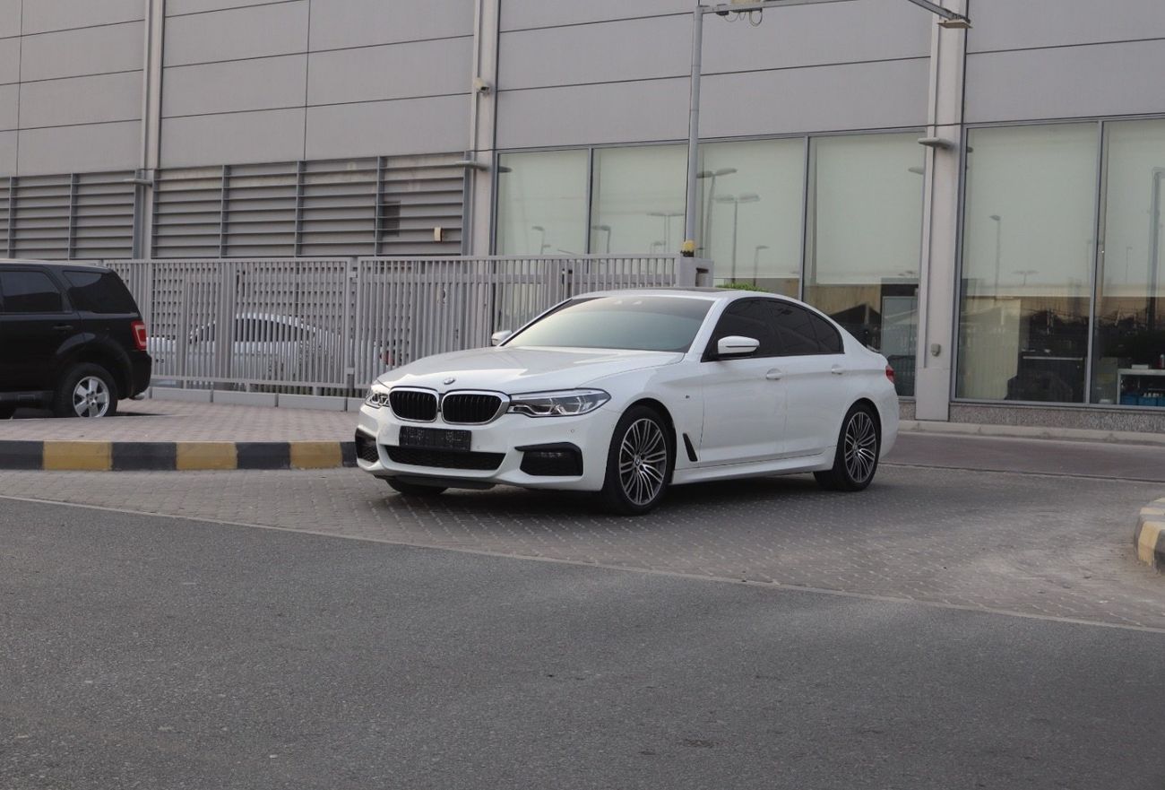 BMW 530i Luxury 2.0L