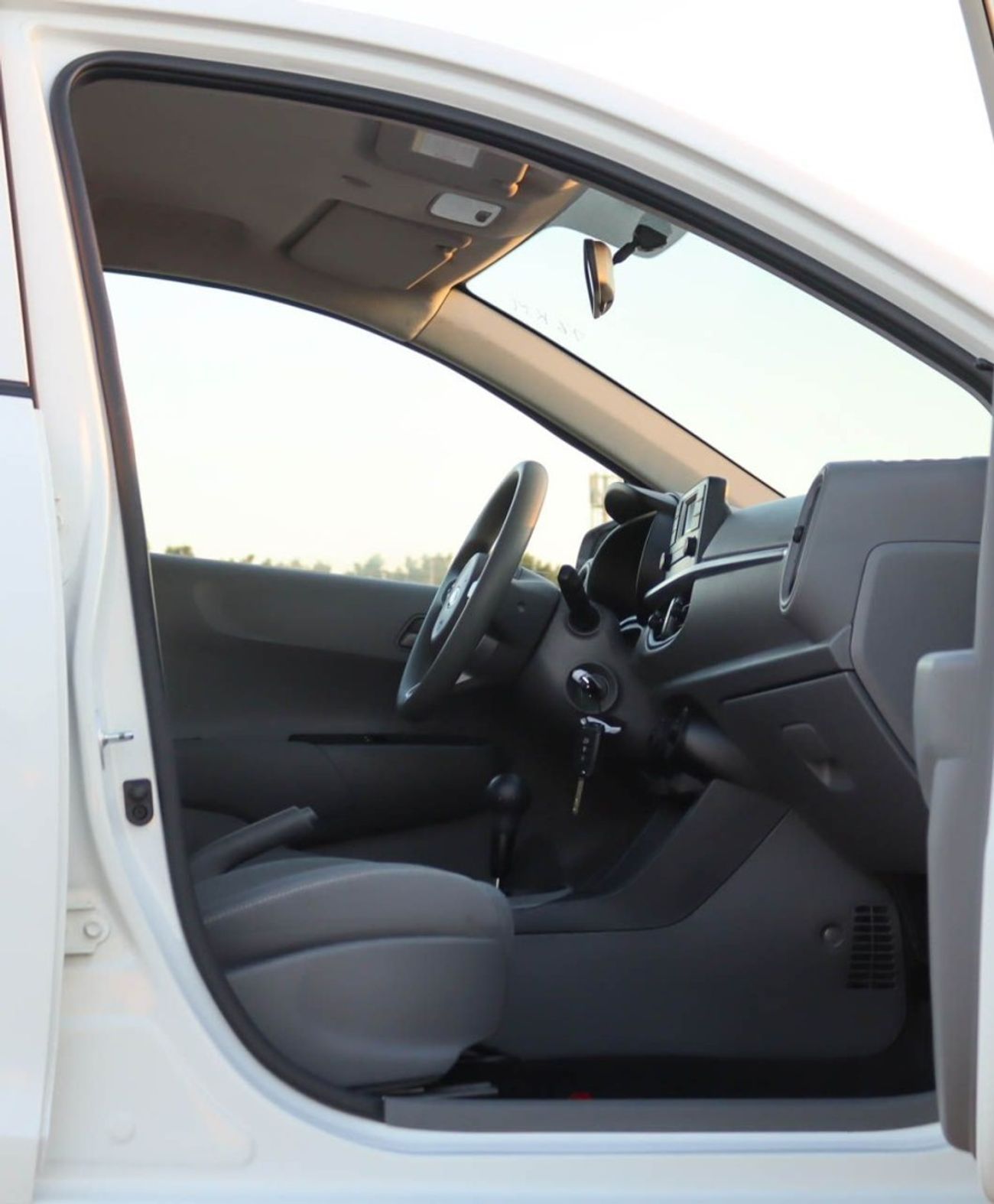 Kia Picanto Base 1.2L 2020 Kia Picanto 2020  GCC edition in excellent condition, no accidents, mileage 114,000 K