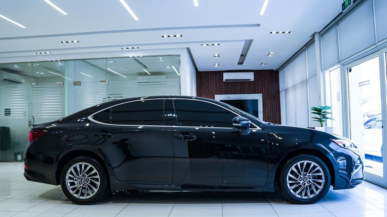 Lexus ES350 PLATINUM