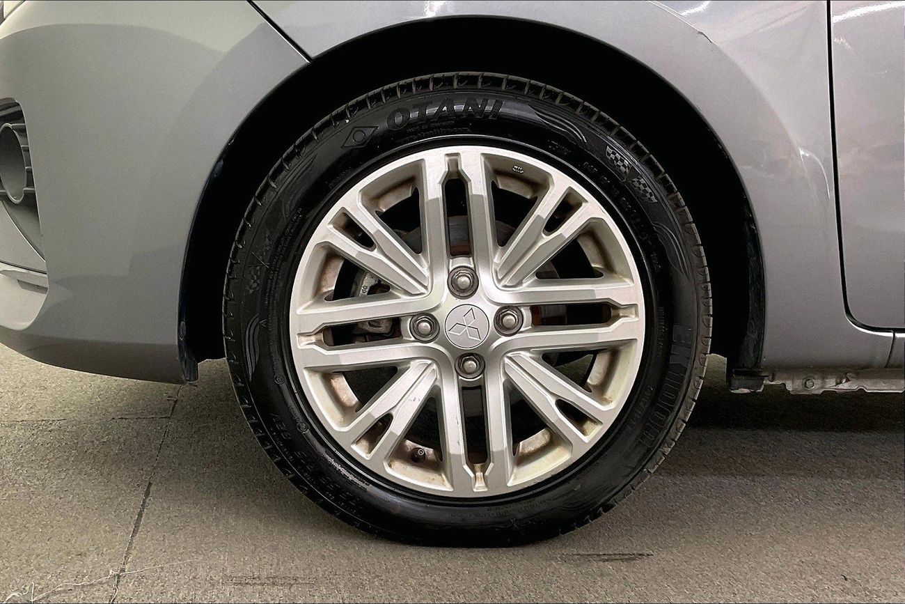 ميتسوبيشي اتراج GLX Full | شامل الضمان | 0 ﺪﻔﻋﺓ ﺃﻮﻟﻯ