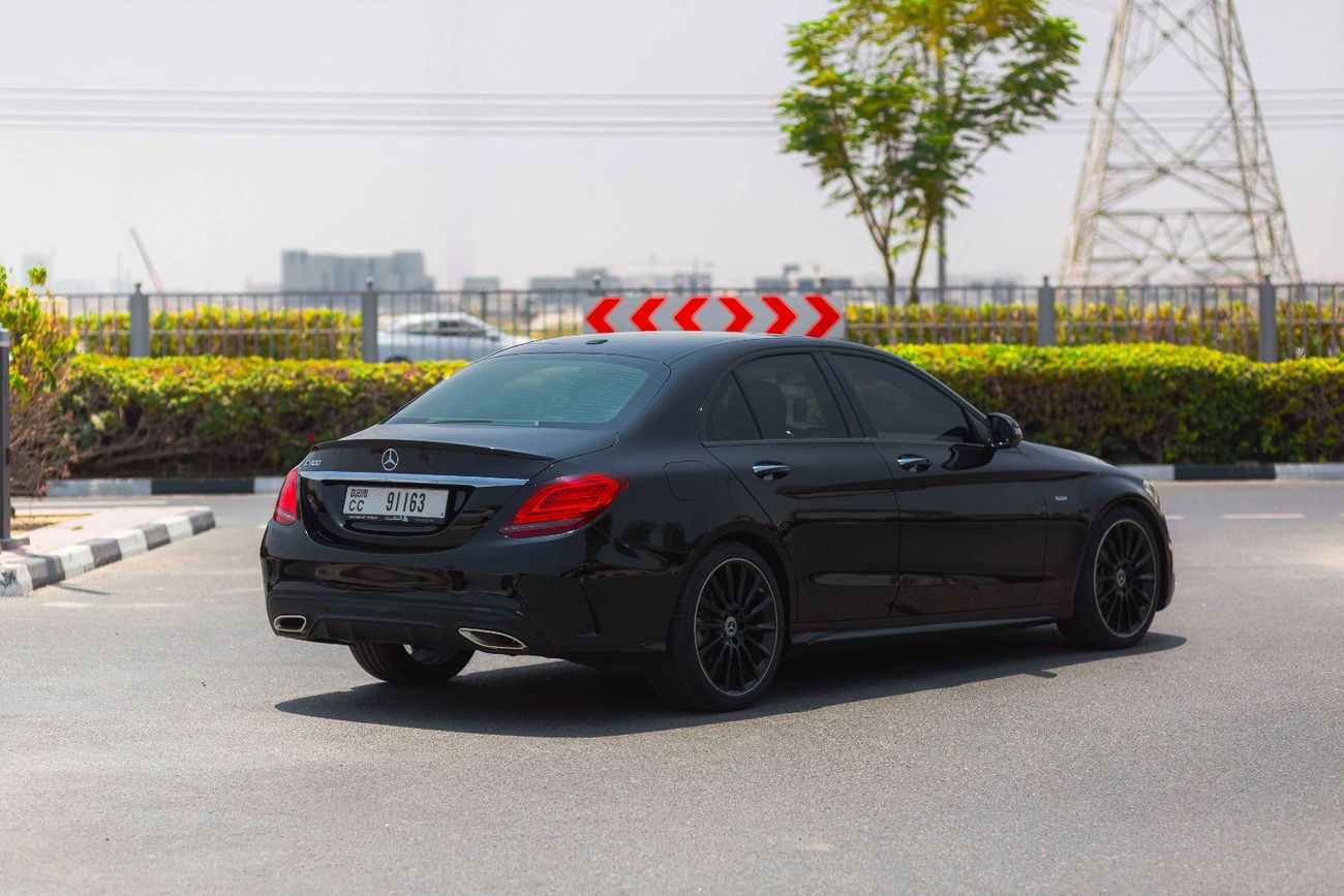 Mercedes Benz C300 STANDARD