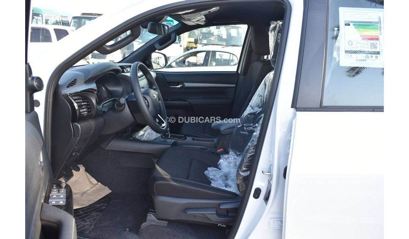 تويوتا هيلوكس D/cab P/up 4x4 2.8L Diesel - A/T - 24YM - ADV. - WHT_BLK (EXPORT OFFER)