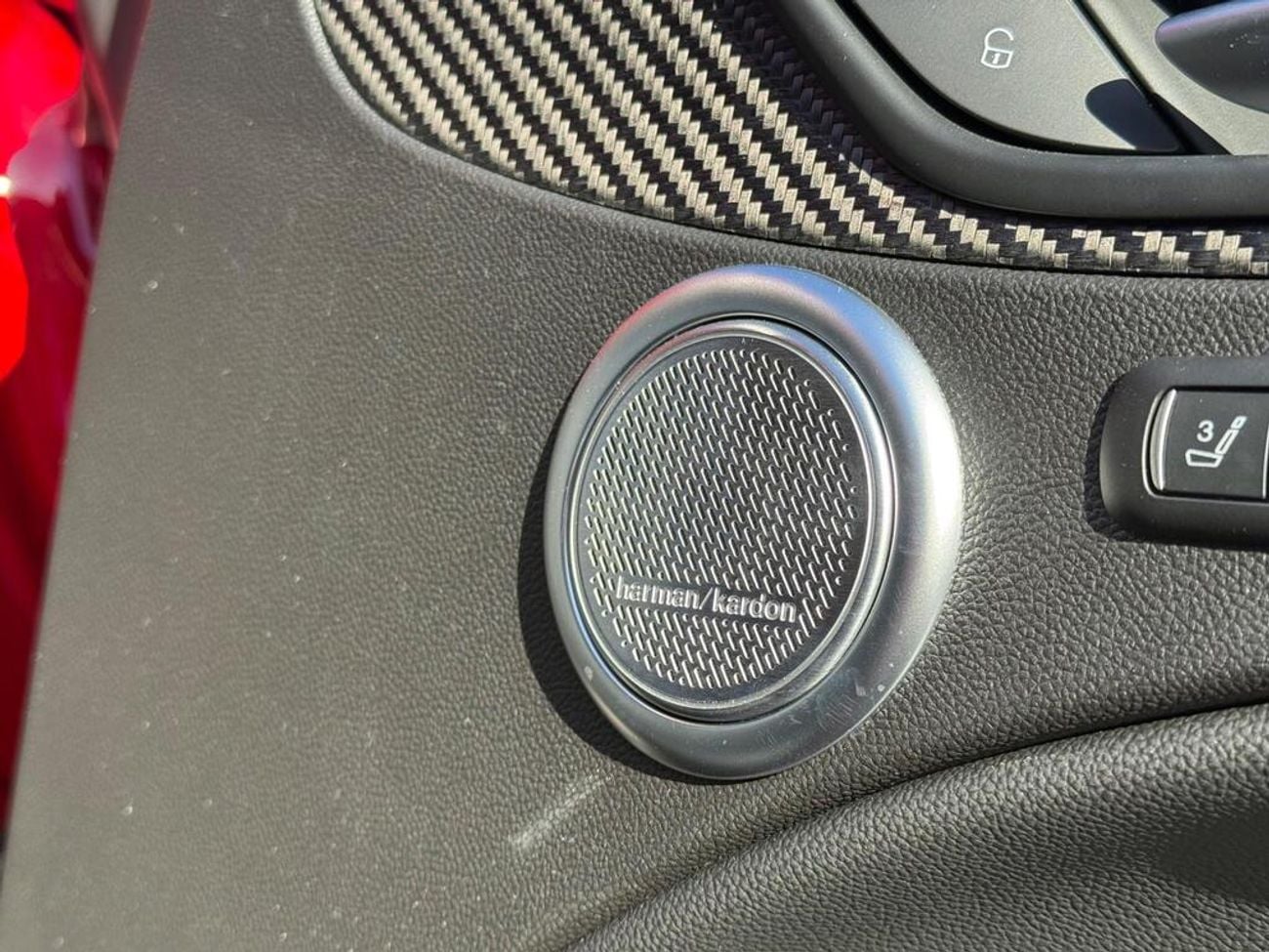 ألفا روميو ستيلفيو 2.9 V6 Bi-Turbo Quadrifoglio Auto Q4 AWD Euro 6 (s/s) 5dr (export only ) Right hand Drive