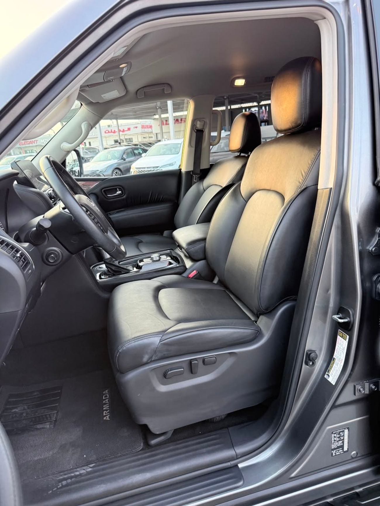 Nissan Armada 2023 SV 5.6L