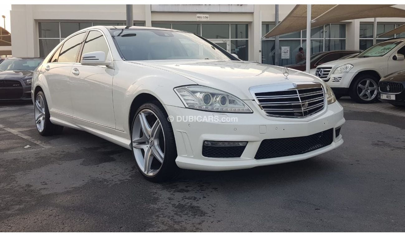 Mercedes-Benz S 63 AMG Mercedes benz S350 model 2011 GCC car prefect condition full option low mileage